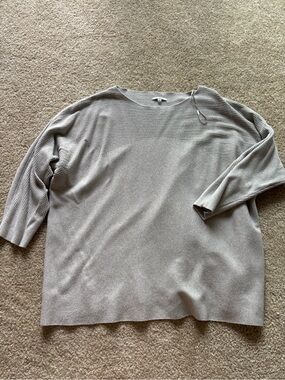 Light Gray Women’s Knit Sweater